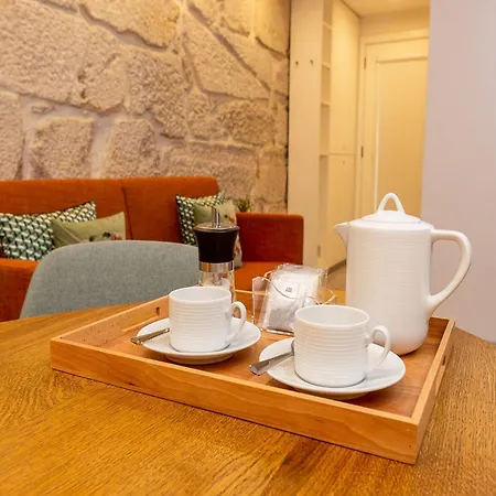 With Balcony For 4 Guests Apartmán Porto