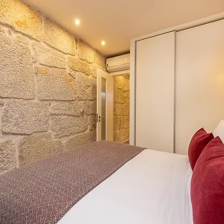 With Balcony For 4 Guests